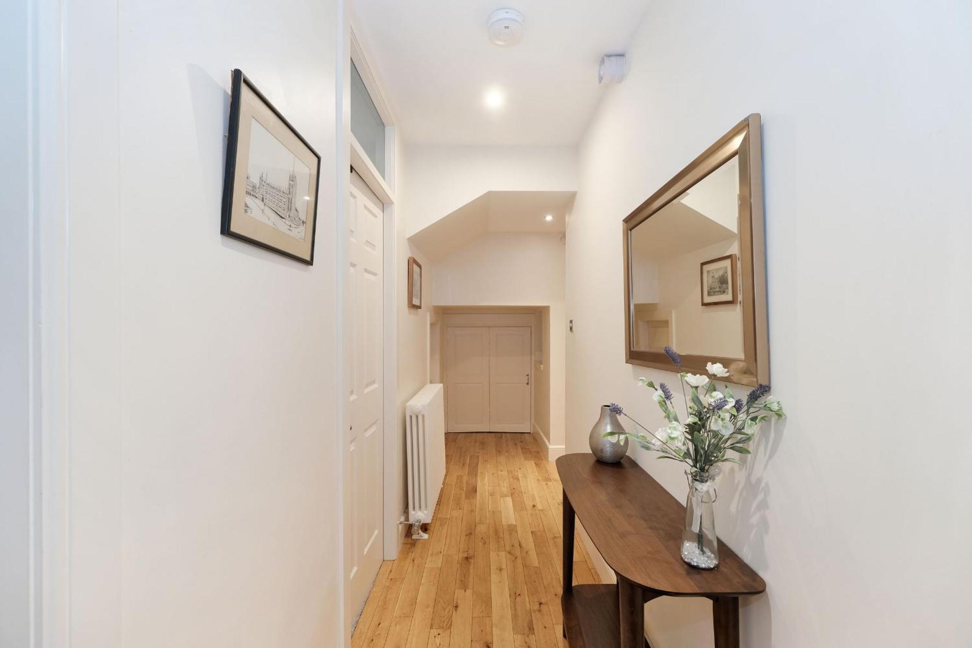 One Of A Kind Historic 3 Bedroom Apartment 애버딘 외부 사진