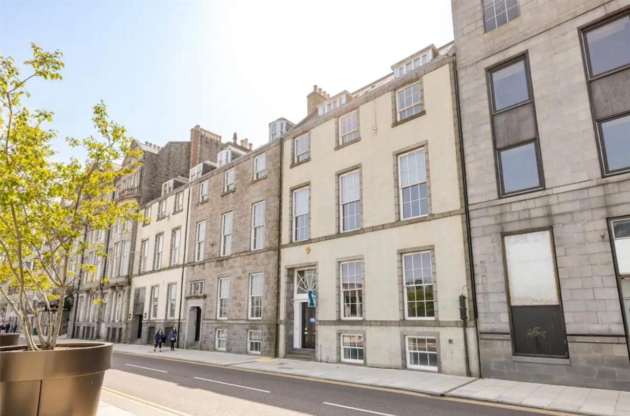 One Of A Kind Historic 3 Bedroom Apartment 애버딘 외부 사진